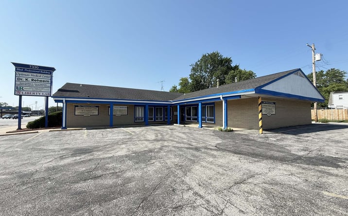 Pictures of Office property located at 7330 Indianapolis Blvd, Hammond, IN 46324 for lease - image #1