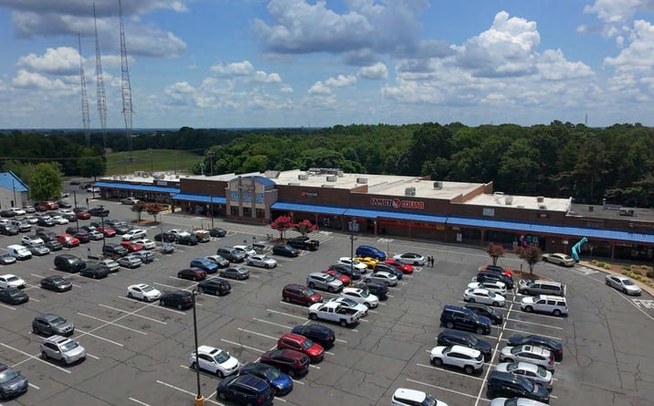 Pictures of Retail property located at 201 W Arrowood Road, Charlotte, NC 28217 for lease - image #1