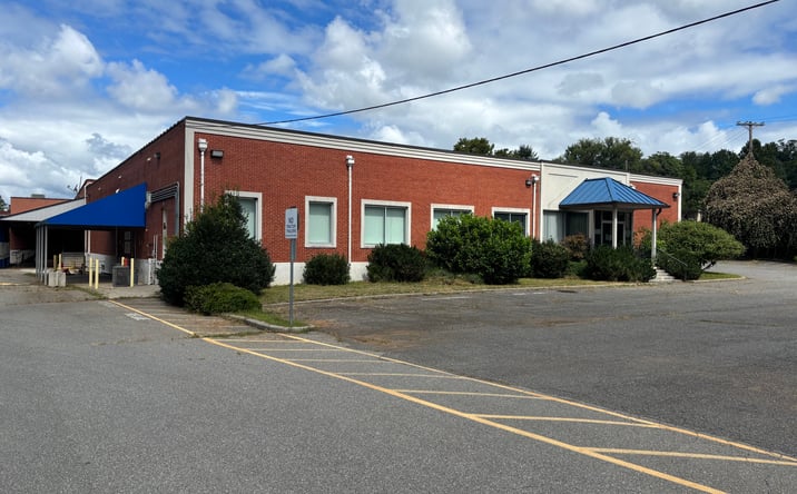 Pictures of Office property located at 1000 Robins Road Suite A Lynchburg, Virginia, Lynchburg, VA 24504 for lease - image #1