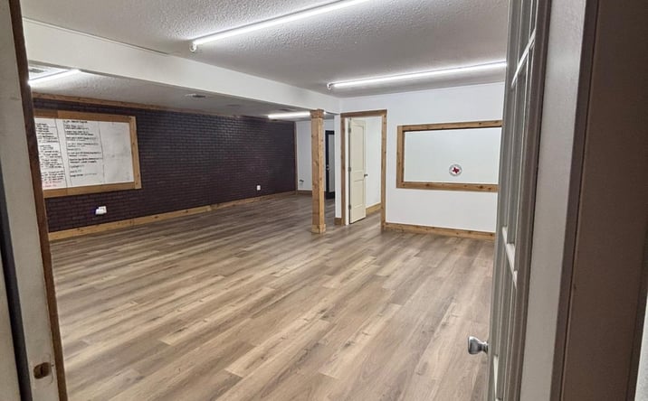 Pictures of Retail, Office, Special Purpose property located at 1716 Baker Rd, Sherman, TX 75090 for lease - image #1