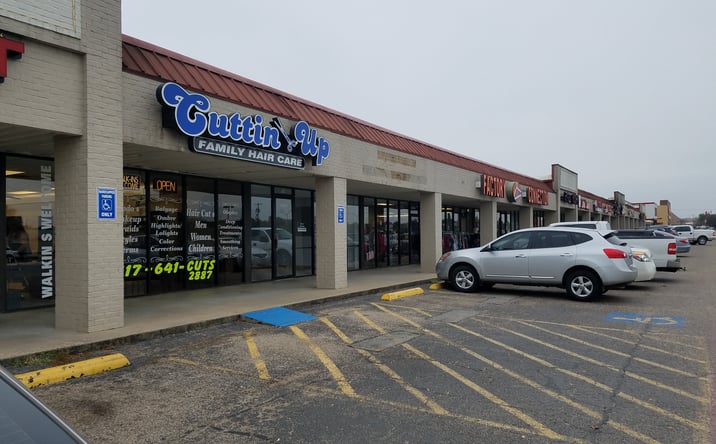 Pictures of Retail property located at 1607 W Henderson St, Cleburne, TX 76033 for lease - image #1