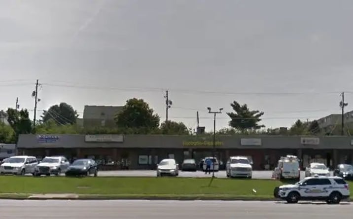 Pictures of Retail, Restaurant property located at 740 Bypass Rd, Winchester, KY 40391 for lease - image #1