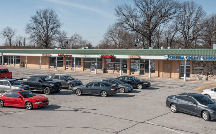 Pictures of Retail property located at N Shadeland Ave, Indianapolis, IN 46219 for lease - image #1