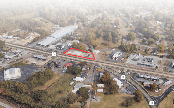 Pictures of Retail, Special Purpose property located at 1966 S Highland Ave, Jackson, TN 38301 for lease - image #1