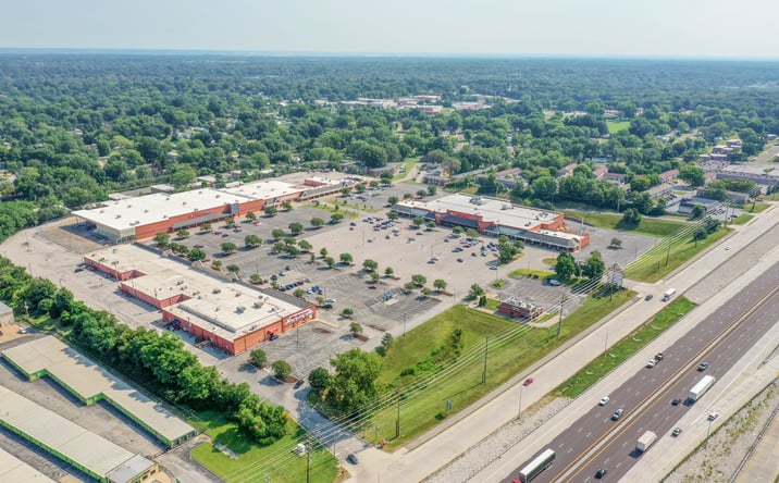 Pictures of Retail property located at 1491 Dunn Rd, Florissant, MO 63033 for lease - image #1