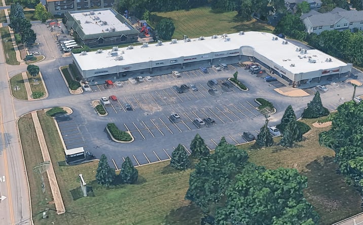 Pictures of Retail property located at 718-748 Butterfield Rd, North Aurora, IL 60542 for lease - image #1