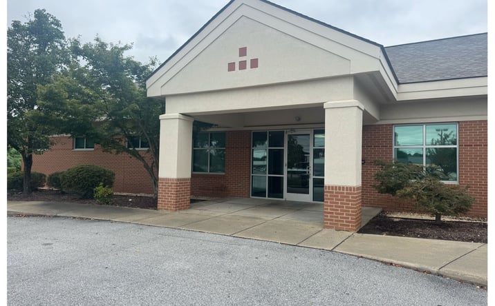 Pictures of Office property located at 1713 Hamric Dr E, Oxford, AL 36203 for lease - image #1