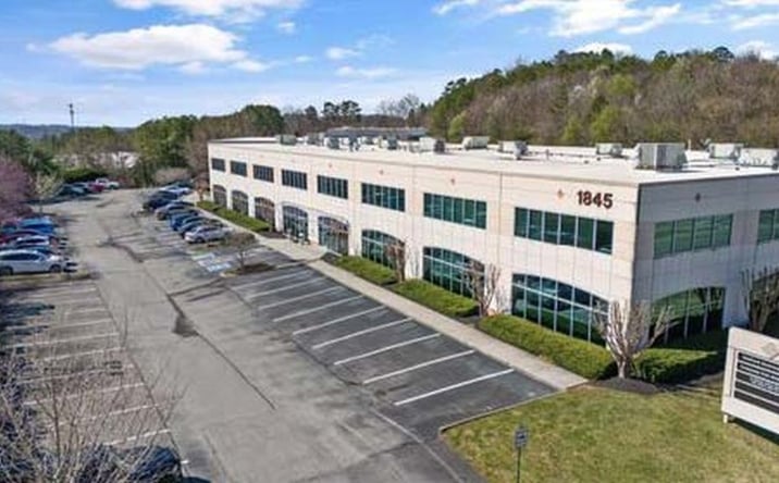 Pictures of Office property located at 1845 Midpark Rd, Knoxville, TN 37921 for lease - image #1