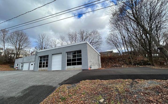 Pictures of Retail property located at 337 N 6th St, Bangor, PA 18013 for lease - image #1