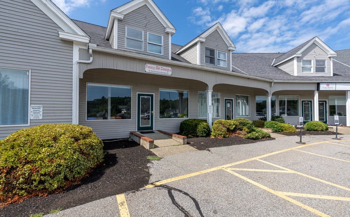 Pictures of Retail, Office property located at 102 bridge Road Unit: 1E Salisbury, MA, Salisbury, MA 01952 for lease - image #1