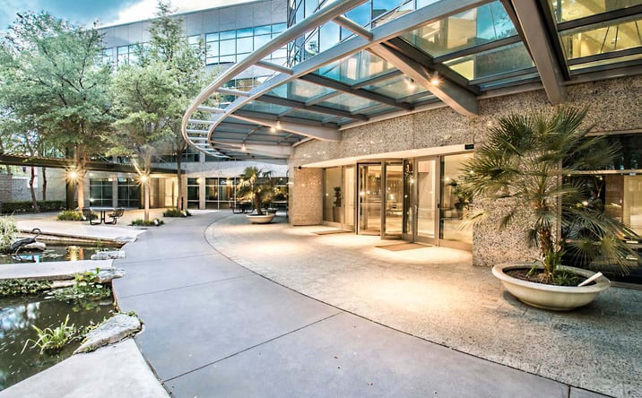 Pictures of Office property located at 7000 N Mopac Expy, Austin, TX 78731 for lease - image #1