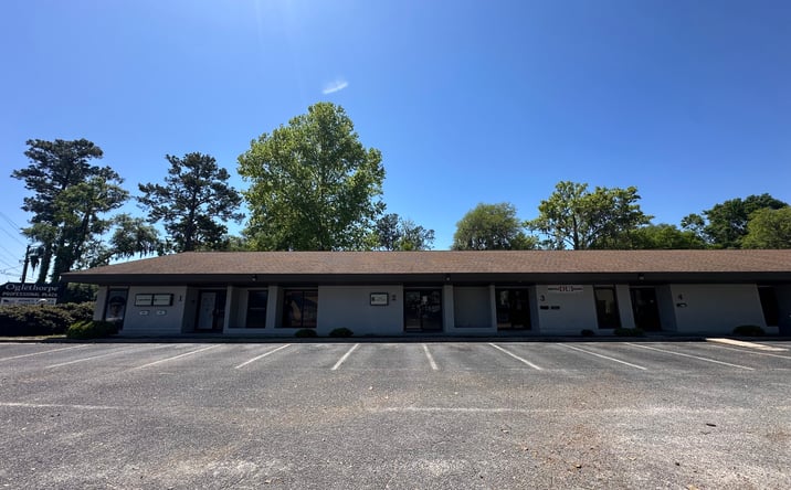 Pictures of Retail, Office property located at 115 W Oglethorpe Hwy, Hinesville, GA 31313 for lease - image #1