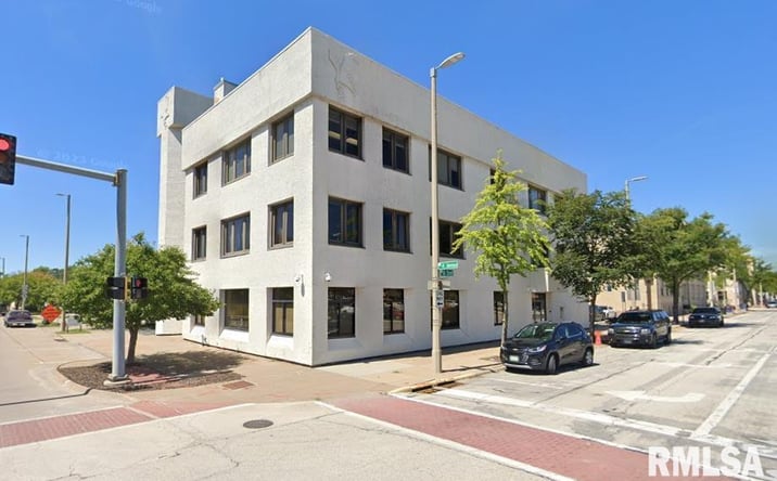 Pictures of Office property located at 322 16TH Street, Rock Island, IL 61201 for lease - image #1