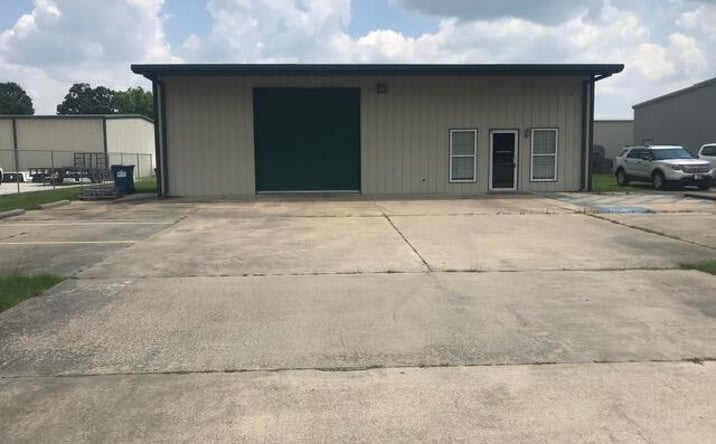 Pictures of Industrial property located at 202 Hulco Drive, Scott, LA 70583 for lease - image #1