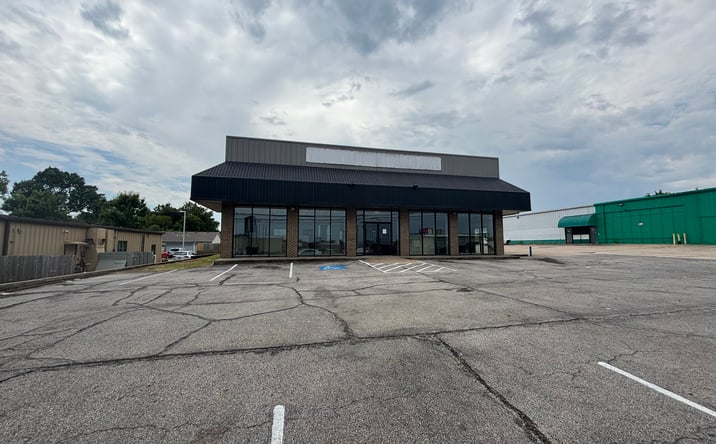 Pictures of Office, Industrial property located at 1316 S Zero St, Fort Smith, AR 72901 for lease - image #1