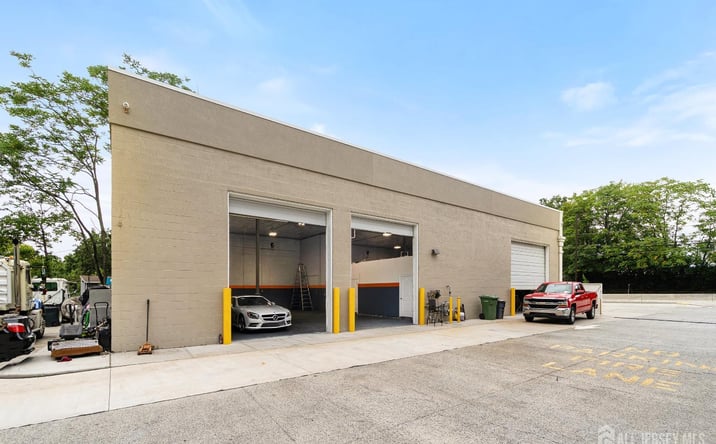 Pictures of Special Purpose property located at 1965 35 Route, Sayreville, NJ 08871 for lease - image #1