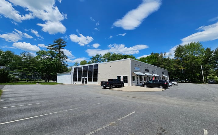 Pictures of Retail, Office, Industrial property located at 126 Main St, Topsham, ME 04086 for lease - image #1