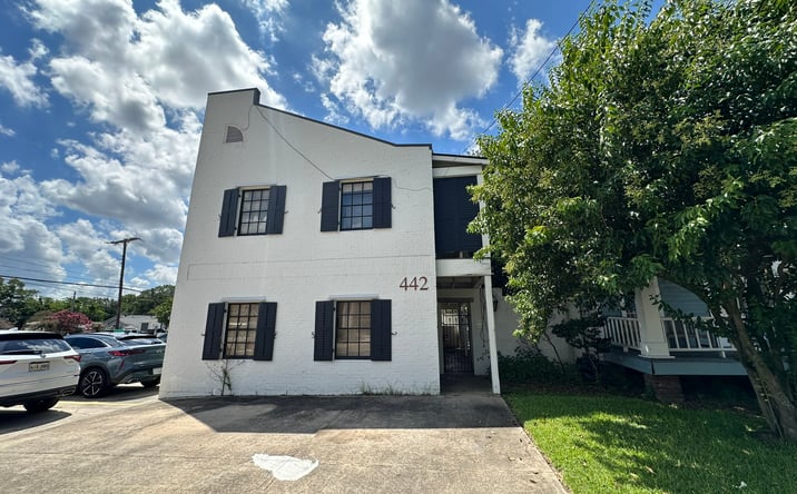 Pictures of Office property located at 442 Government St, Baton Rouge, LA 70802 for lease - image #1