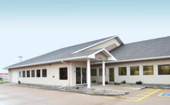Pictures of Office property located at 1402 43rd St S, Fargo, ND 58103 for lease - image #1