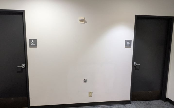 Pictures of Office property located at 1130 Beachview St, Dallas, TX 75218 for lease - image #1