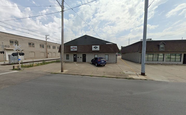 Pictures of Office property located at 1525 N Heidelbach Ave, Evansville, IN 47711 for lease - image #1