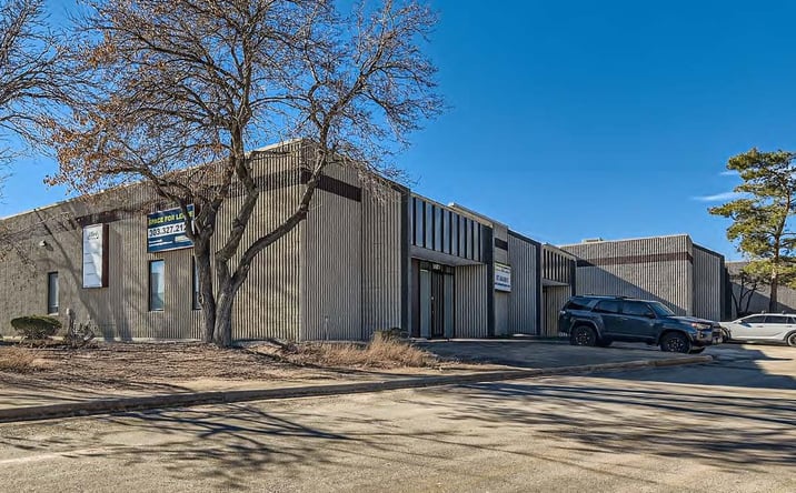 Pictures of Office, Industrial property located at 2150 W. 6th Ave, Broomfield, CO 80020 for lease - image #1