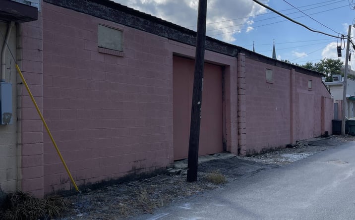 Pictures of Industrial property located at 505 E Perry Ln, Savannah, GA 31401 for lease - image #1