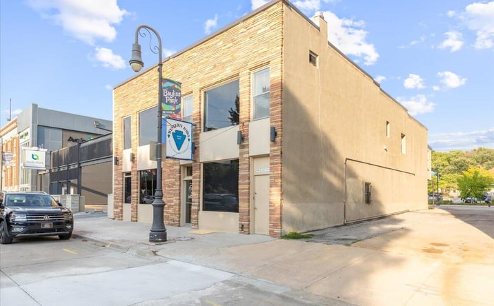 Pictures of Office property located at 127 Pearl St, Council Bluffs, IA 51503 for lease - image #1