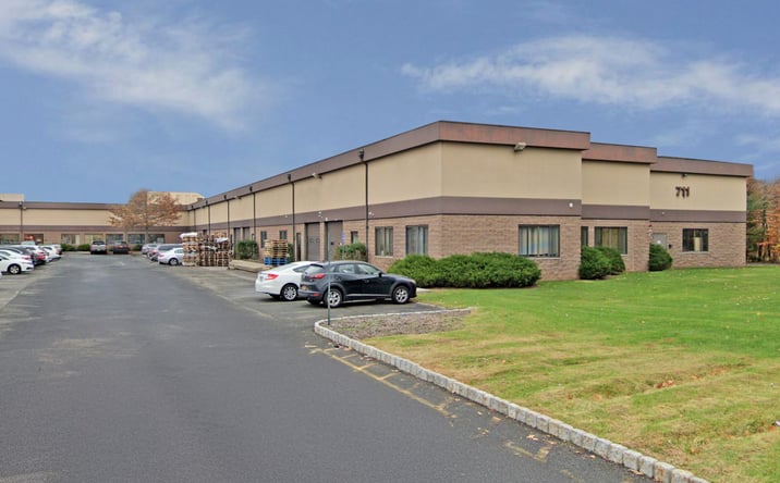 Pictures of Industrial property located at 711 Executive Blvd, Valley Cottage, NY 10989 for lease - image #1