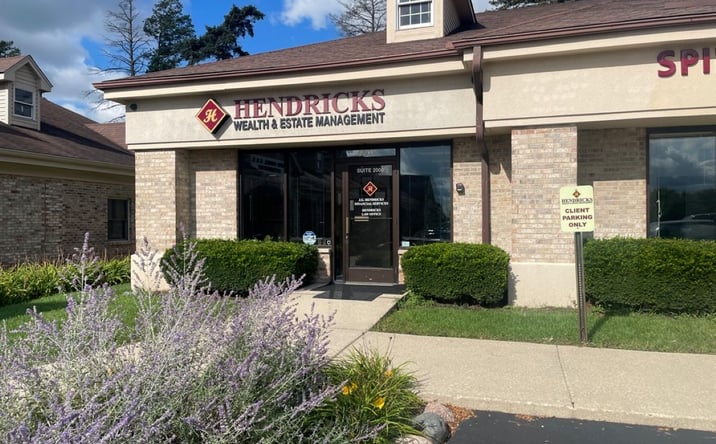 Pictures of Office property located at 650 Spring Hill Ring Rd, West Dundee, IL 60118 for lease - image #1
