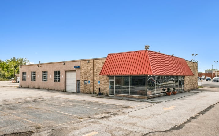 Pictures of Retail, Office property located at 1633 Pearl Rd, Brunswick, OH 44212 for lease - image #1