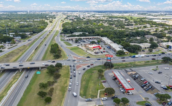 Pictures of Retail property located at 8810 US-84, Woodway, TX 76712 for lease - image #1