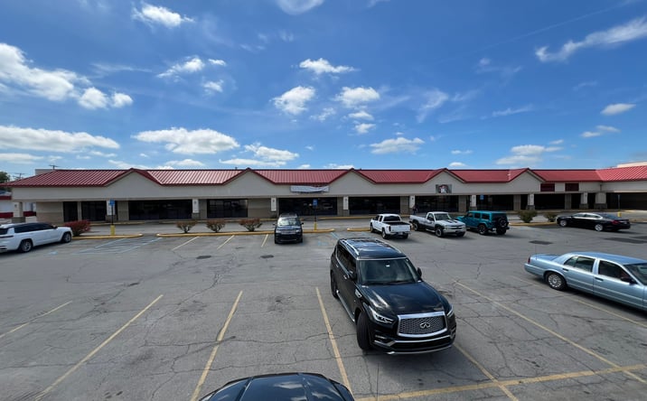 Pictures of Retail property located at 1900 S Anderson St, Elwood, IN 46036 for lease - image #1