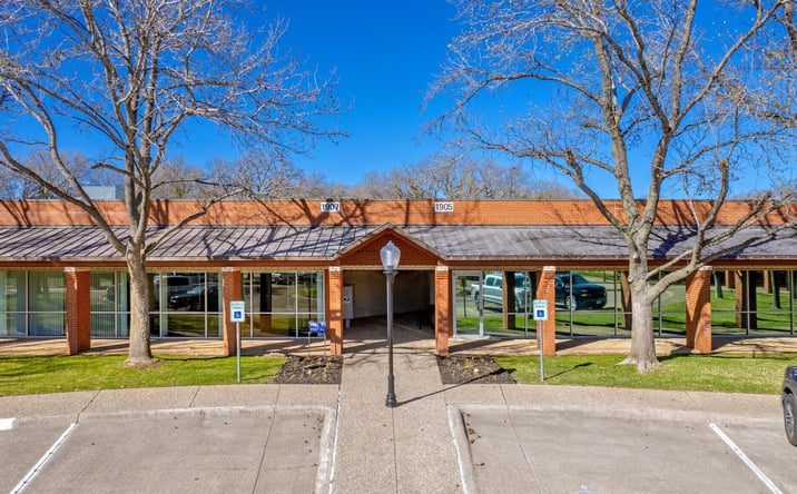 Pictures of Office property located at 1903 - 1907 Ascension Blvd, Arlington, TX 76006 for lease - image #1