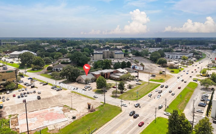 Pictures of Office property located at 1603 W Pinhook Rd, Lafayette, LA 70508 for lease - image #1