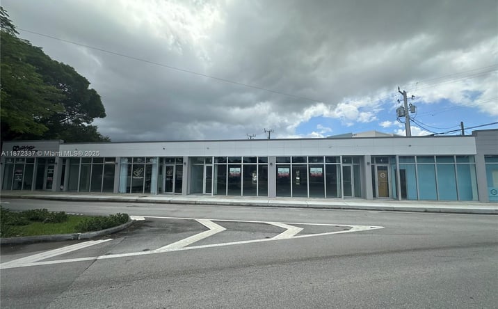 Pictures of Retail, Office property located at 10 S Royal Poinciana Blvd # 3, Miami Springs, FL 33166 for lease - image #1