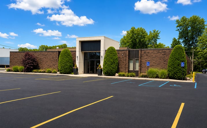 Pictures of Office property located at 1979 Holland Ave, Port Huron, MI 48060 for lease - image #1