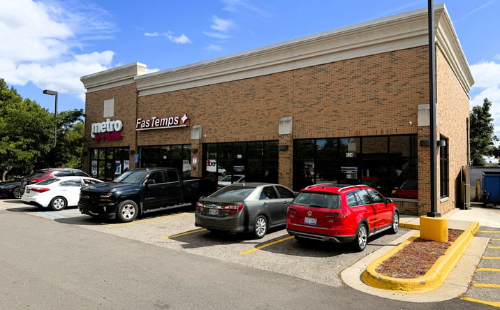 Pictures of Retail, Office, Restaurant property located at 608 South Hewitt Road, Ypsilanti, MI 48197 for lease - image #1