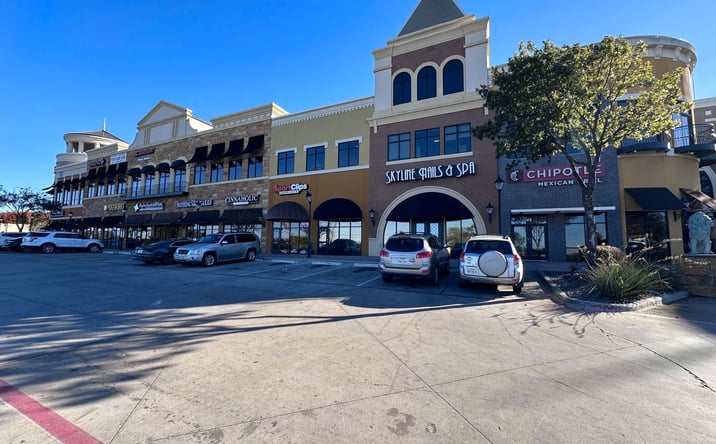 Pictures of Retail, Office property located at 5001 & 5005 S Cooper St, Arlington, TX 76017 for lease - image #1
