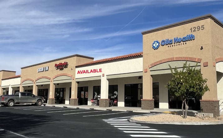 Pictures of Retail property located at 1295 W. Duval Mine Rd., Green Valley, AZ 85714 for lease - image #1
