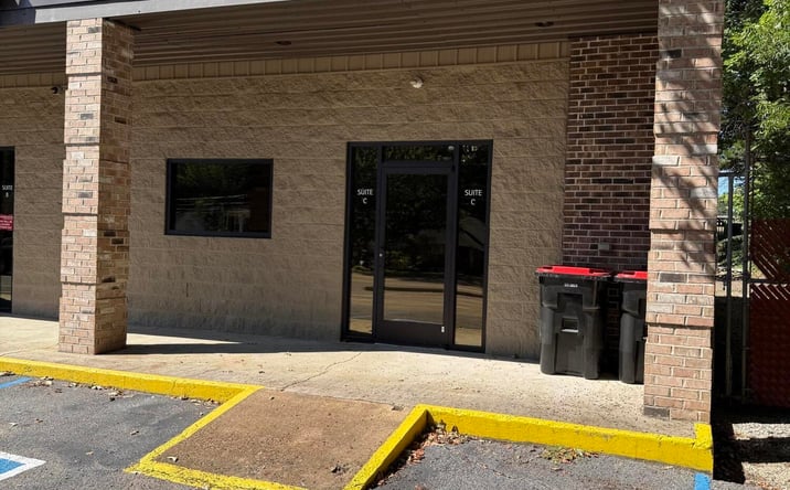 Pictures of Retail, Office property located at 2213 E Main Street, Humboldt, TN 38343 for lease - image #1