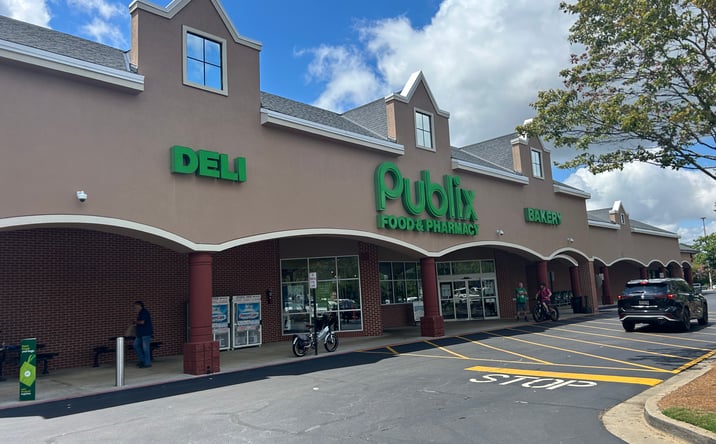 Pictures of Retail property located at 1860 Sandy Plains Rd, Marietta, GA 30066 for lease - image #1