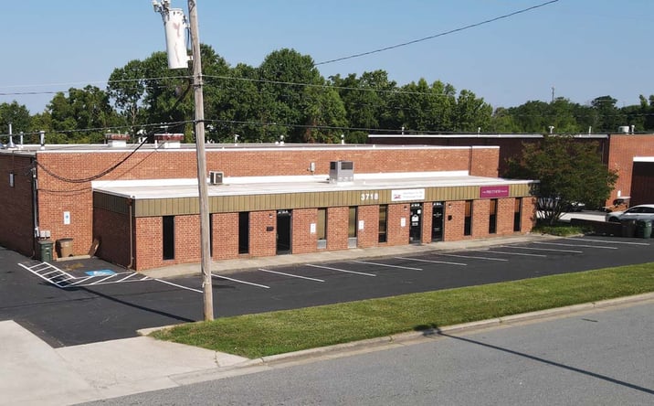 Pictures of Office property located at 3718 Alliance Dr, Greensboro, NC 27407 for lease - image #1