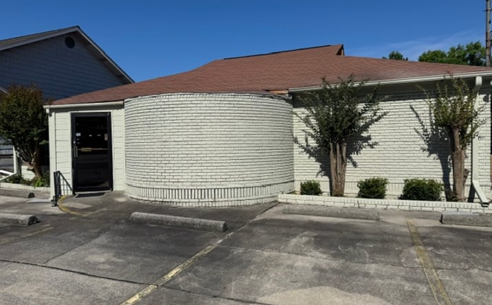 Pictures of Office property located at 223 1st St N, Alabaster, AL 35007 for lease - image #1