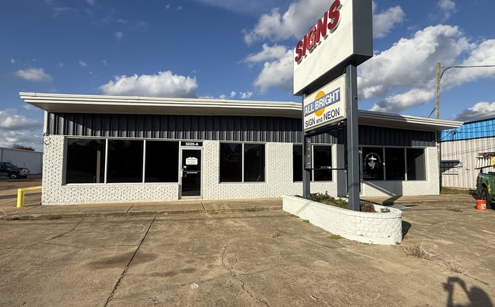 Pictures of Retail, Industrial property located at 5020 US-80, Pearl, MS 39208 for lease - image #1
