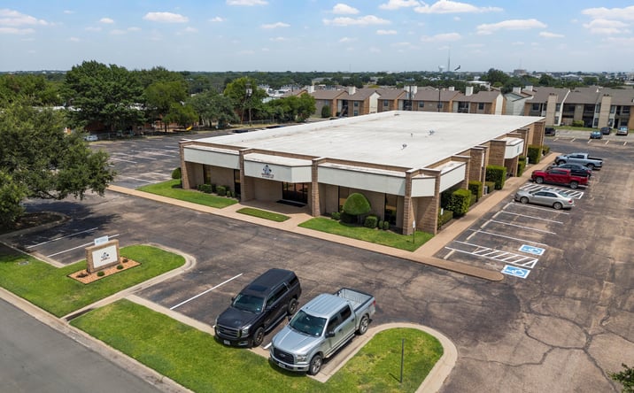 Pictures of Office property located at 204 Woodhew Dr, Waco, TX 76712 for lease - image #1
