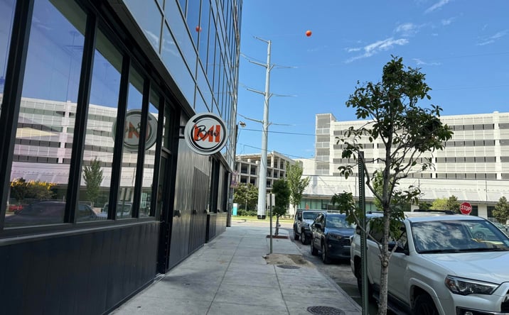 Pictures of Retail property located at 2000 Tulane Ave, New Orleans, LA 70112 for lease - image #1