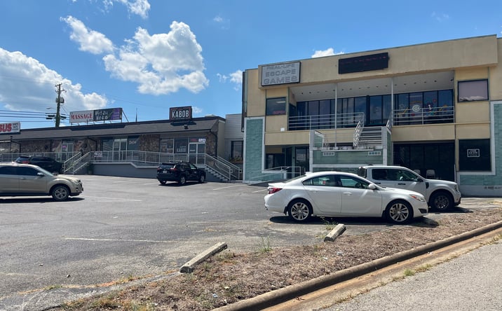Pictures of Retail, Restaurant, Special Purpose property located at 1809 W 76 Country Blvd, Branson, MO 65616 for lease - image #1