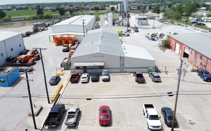 Pictures of Industrial property located at 1033 Jarvis Rd, Saginaw, TX 76179 for lease - image #1