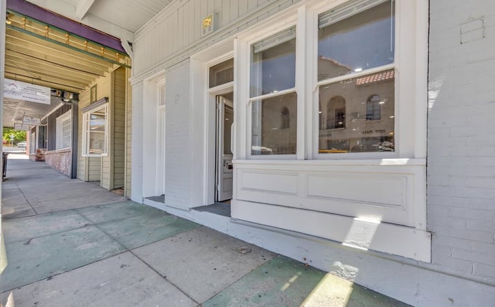 Pictures of Retail property located at 87 N Washington St, Sonora, CA 95370 for lease - image #1